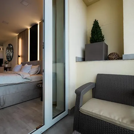 Luxury In The Center Of * 브르노